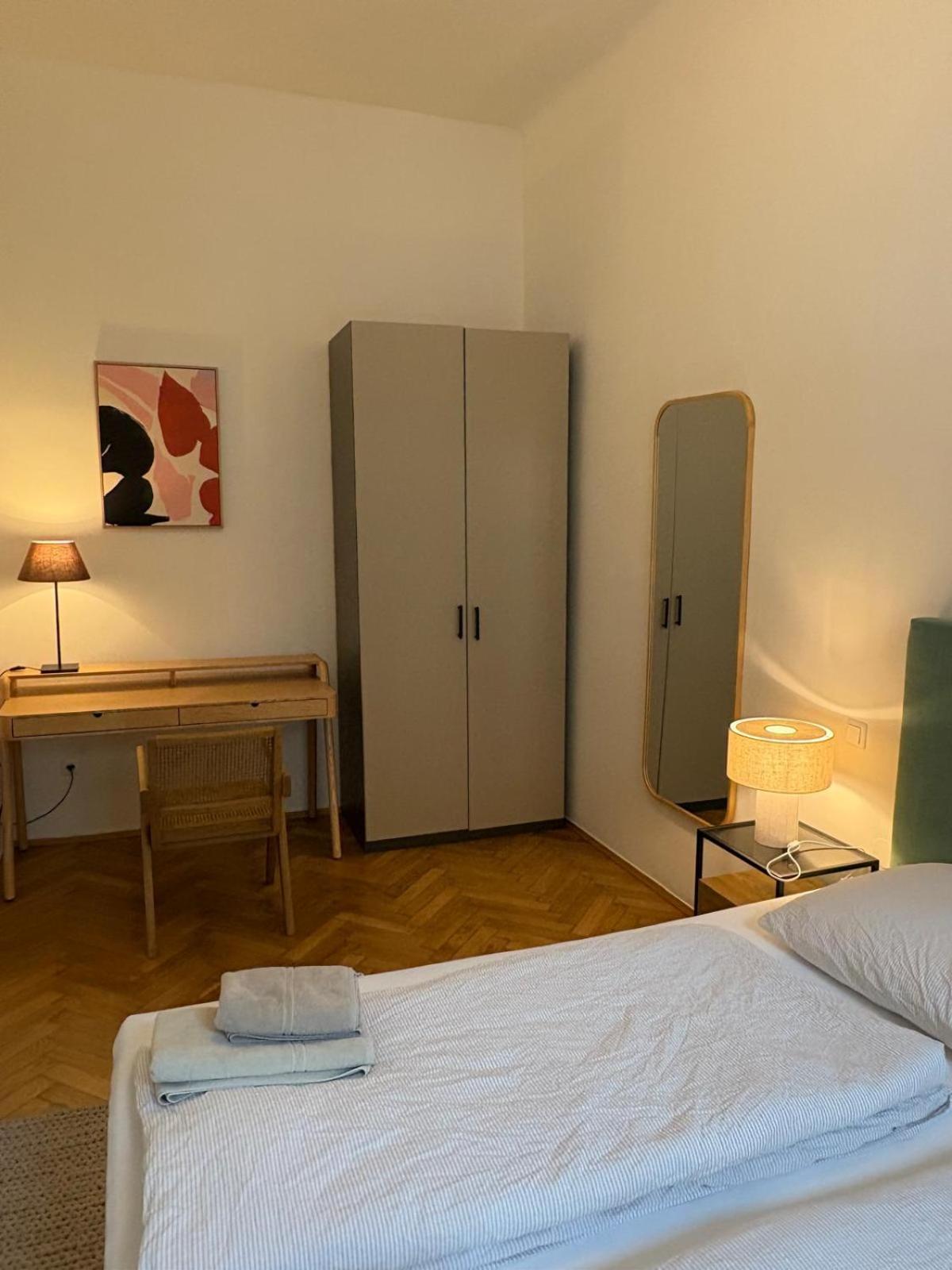 Premium Apartment In Altstadtnaehe グラーツ エクステリア 写真
